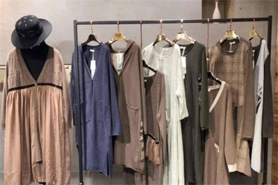 女神战袍服装代理加盟——开启时尚创业新篇章